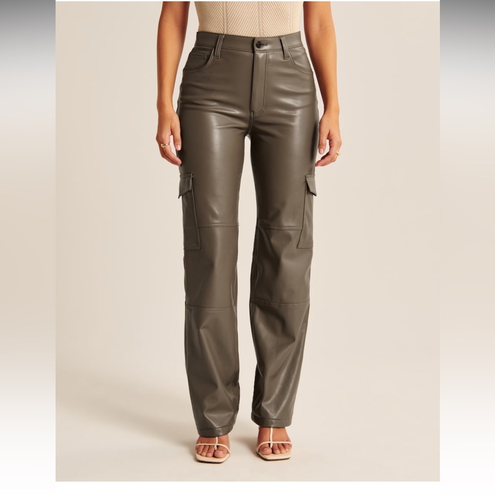 ABERCROMBIE Leather Cargo 90s Pant